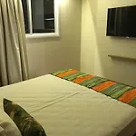 Hot Beach Suites Olimpia Josi